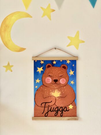 Plakatsæt Lille plakat 297 x 420 mm (A3) Tjugga og kærlighedsblomsterne